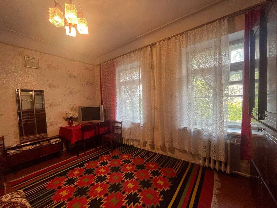 Продам 2 к/к в одному з кращих районів міста, яхт-клуб