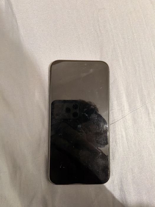 iPhone 11 usado