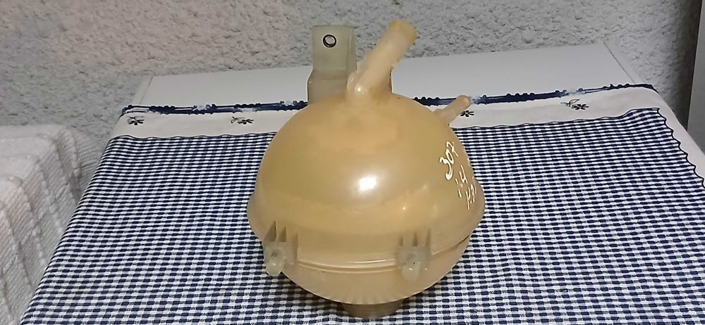 Vaso agua/liquido refrigeração  peugeot