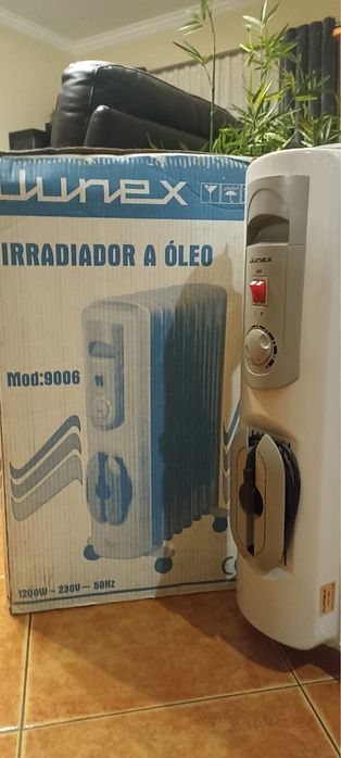 Radiador a óleo elétrico