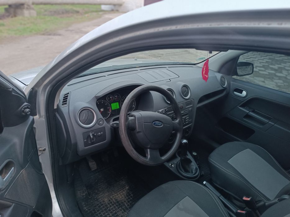 Форд фьюжен 2008