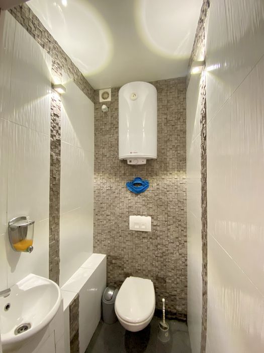 Продаж приміщення вул. Володимирська,99 (40 кв)