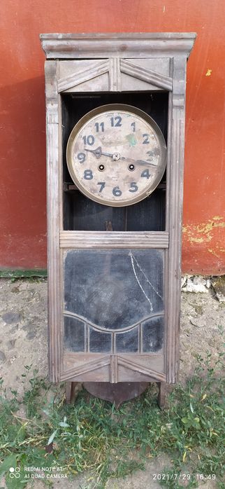 Настенные старинные часы антиквариат