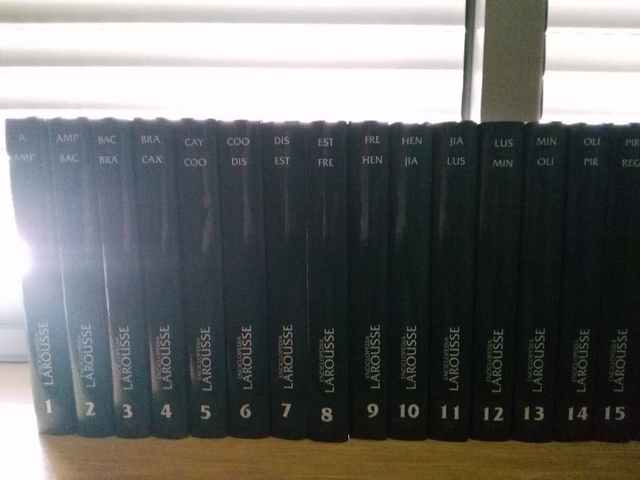 Larousse431625112451829761