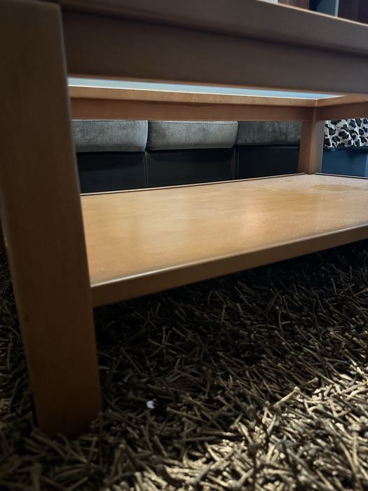 mesa de sala em madeira de cerejeira