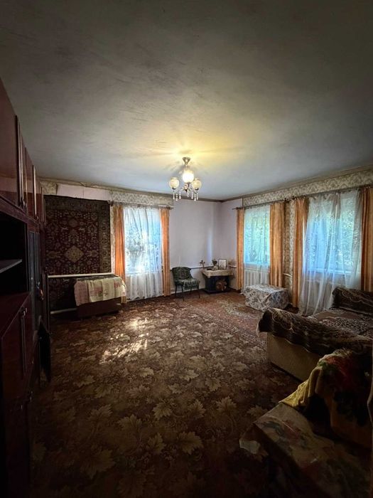 Продається будинок на Вороніна