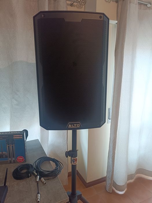 VENDA DE NEGÓCIO ONBEAT — som + iluminação + karaoke — PRONTO A OPERAR