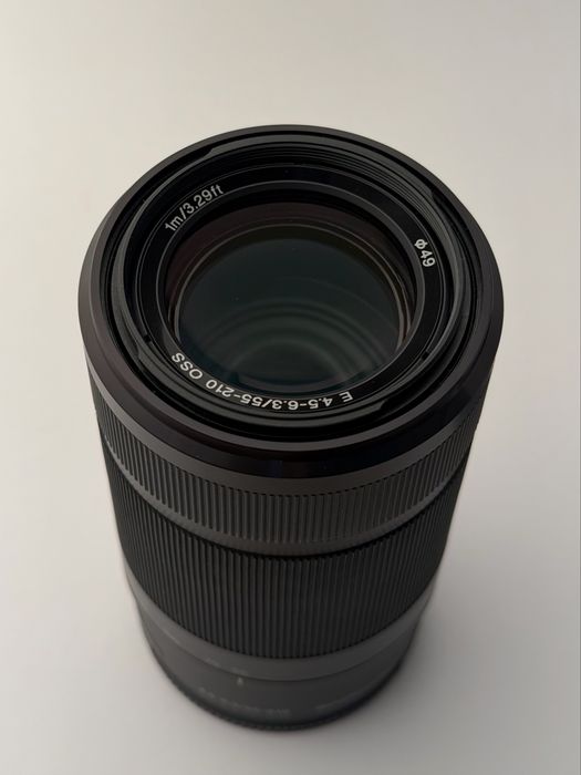 Sony E 55-210 mm f/4.5-6.3 OSS (SEL55210)