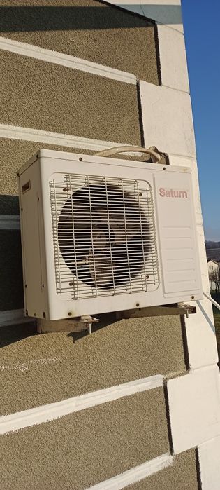 Кондиціонер Сатурн в робочому стані