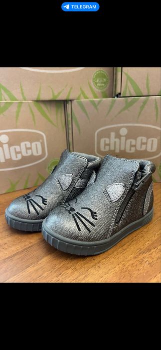 Взуття chicco для дівчинки