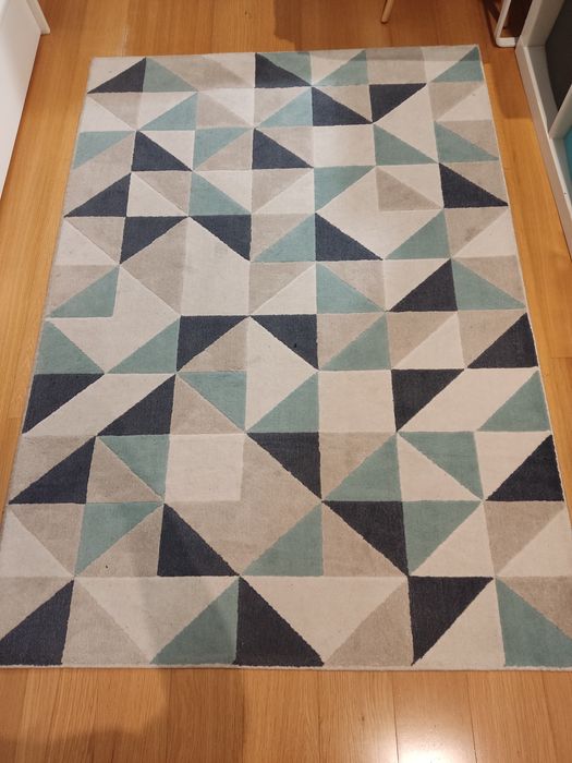 Tapete pelo raso azul e cinza