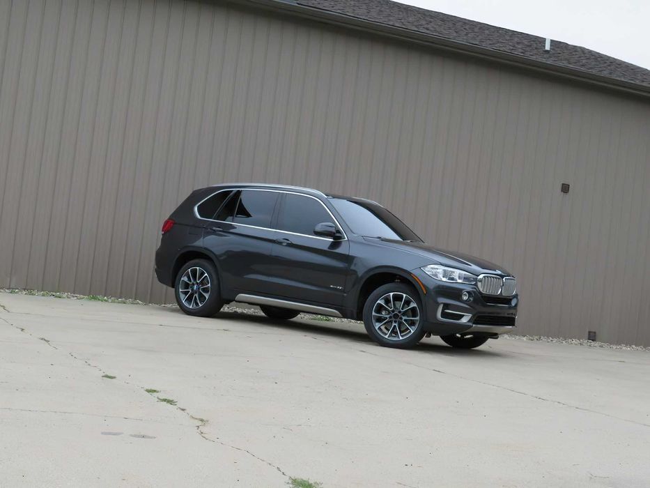 BMW X5      2019