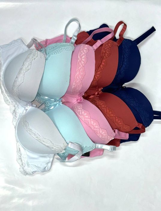 Бюстгальтер жіночий новий,пуш ап,чашка B,C,D