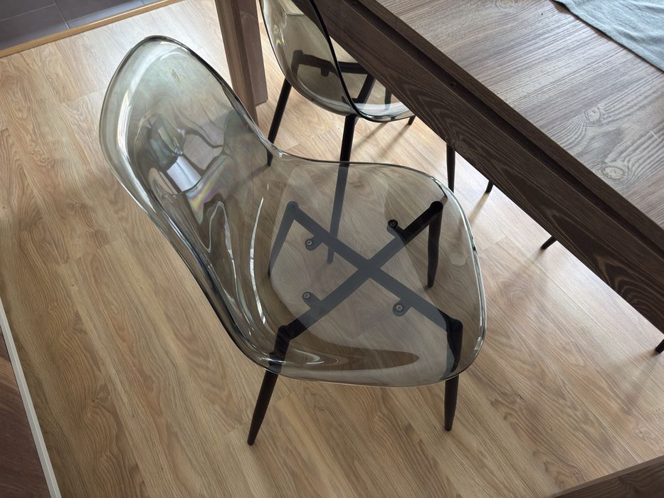 Mesa de Jantar + Cadeiras