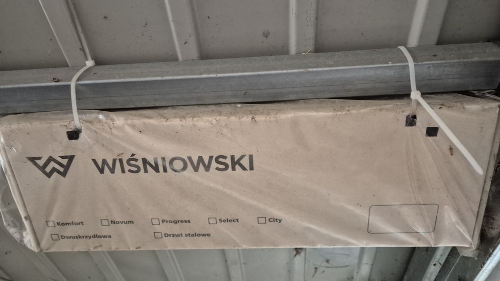Brama garażowa Wiśniowski uchylna 233 x 235cm nowa kompletna
