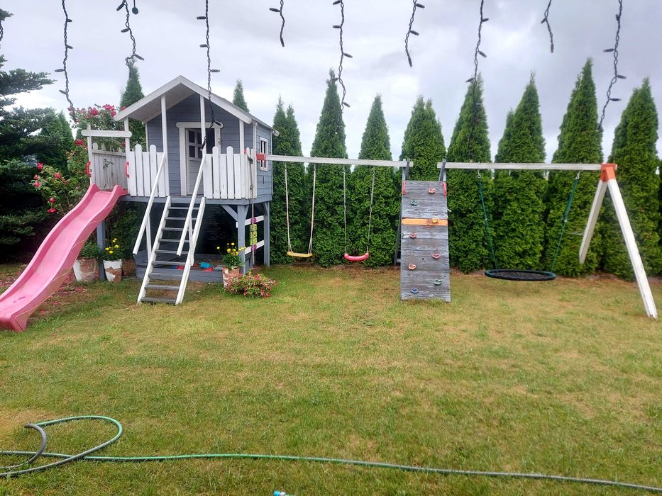 Plac zabaw drewniany dla dzieci domek