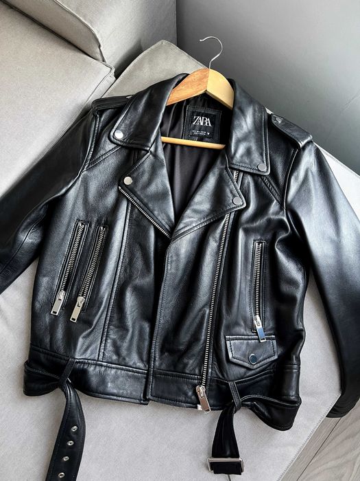 Шкіряна жіноча куртка ZARA