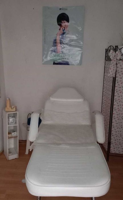 Vendo Mobília de Cabeleireiro tudo por apenas 600€