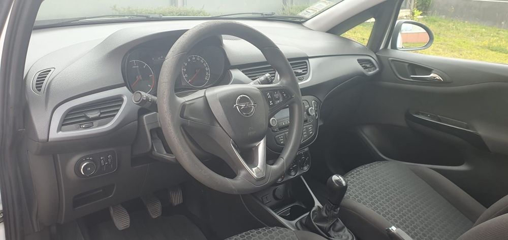 Opel corsa E carrinha comercial 2 lugares  carro económico