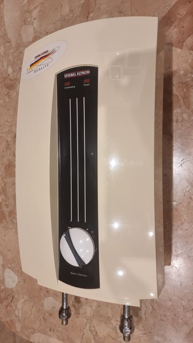 Проточний німецький водонагрівач Stiebel Eltron DHA 4/8