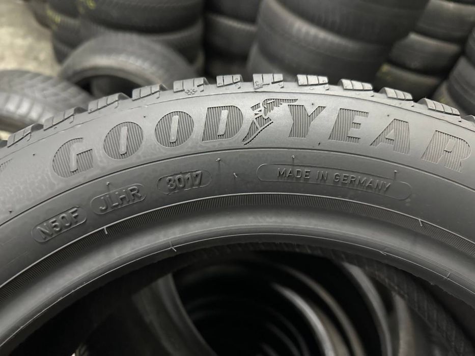 Автошини зимові GOOD YEAR 205/55/16 (12шт) Резина,Гума,Скати,Шини