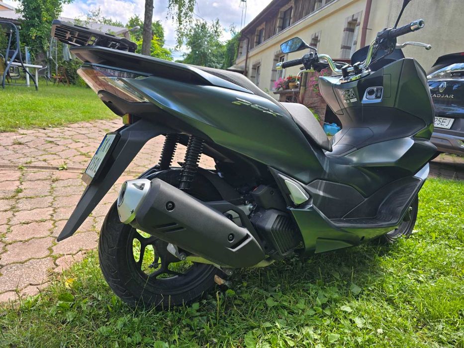 Skuter 125ccm Hodna PCX 125 mały przebieg 2021r