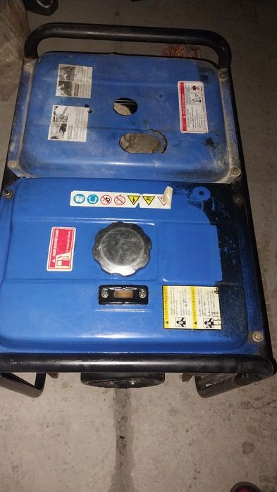 Продам дизельный генератор