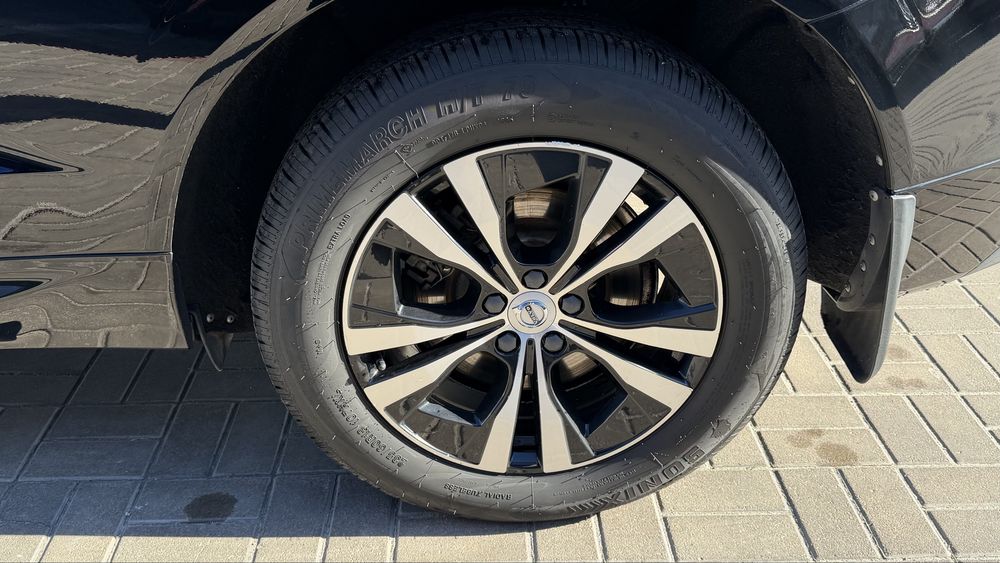 Volvo XC60 2021 2.0 дизель повний привід офіційна