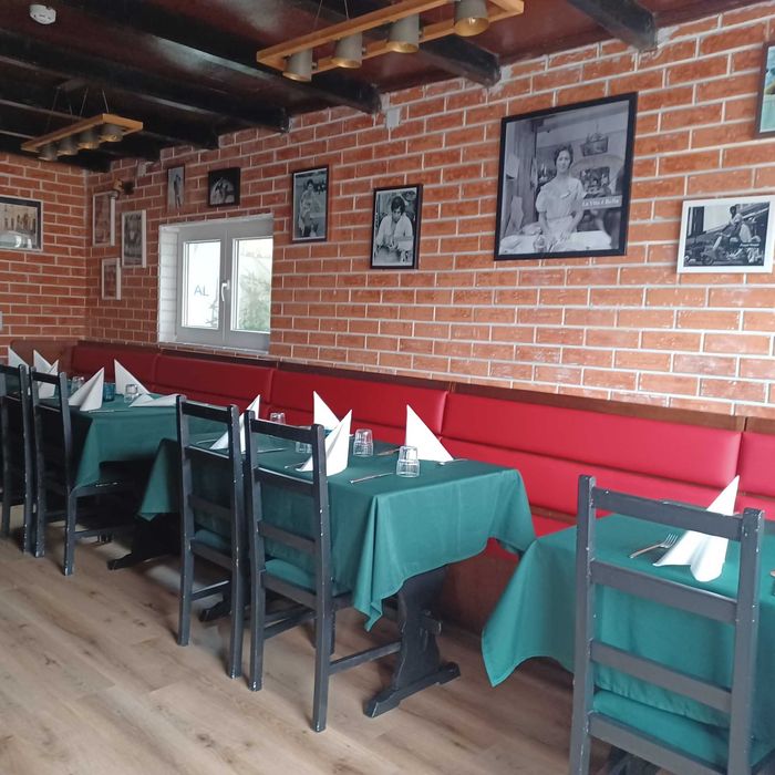 Sofás  Bar  Restauração e Hotelaria