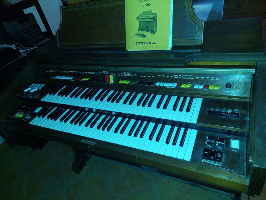 Órgão Yamaha anos 70