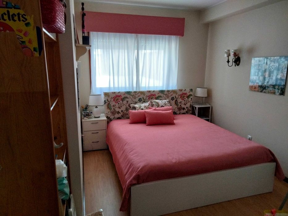 Cama de casal +estrado+ colchão64585476684290120