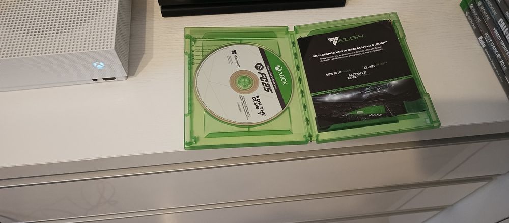 Fc25Jak nowa  x box one