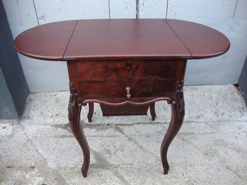 Mesa Costureirinha com abas