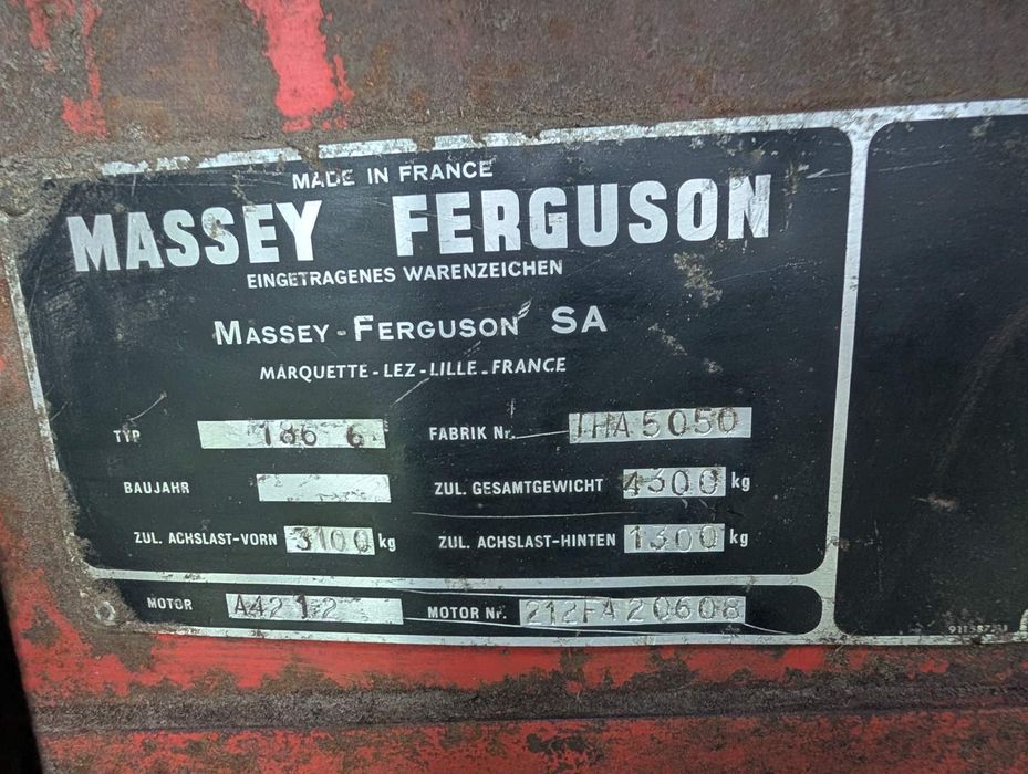 Комбайн Massey Ferguson 186