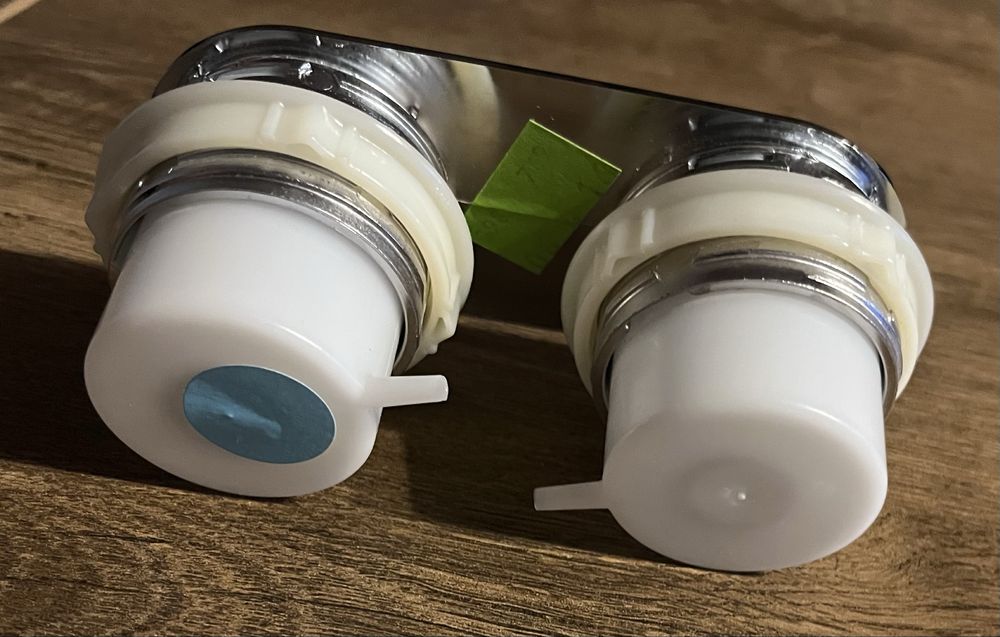 Przycisk spłukujący Koło cameleon