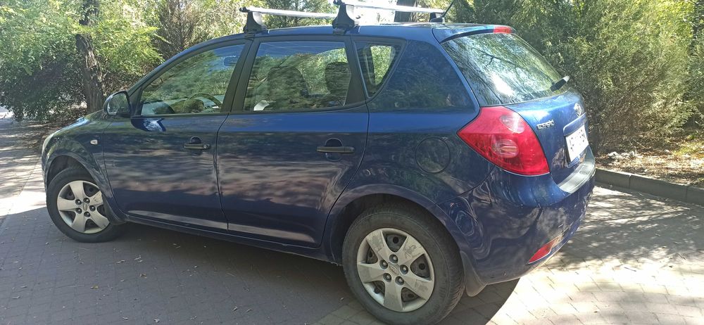 KIA Ceed 1.6 CRDI (115 л.с.) 5-МКП 2008 рік  Дизель,   Працює без Питань !