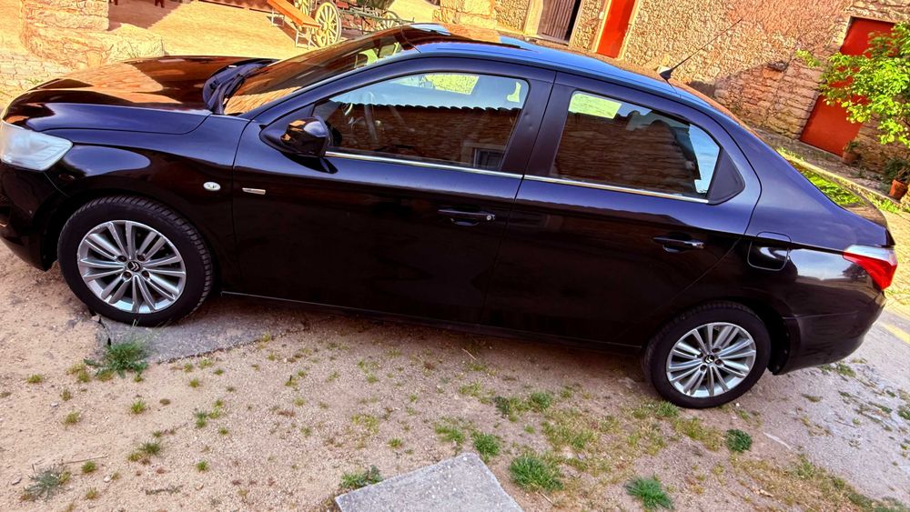Citroën C-Elysée 1.6 HDi Exclusive