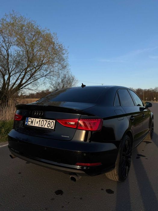 Audi A3 8v limousine 2.0 tfsi 220km quattro s tronic | 2015 | s-line | 19" |