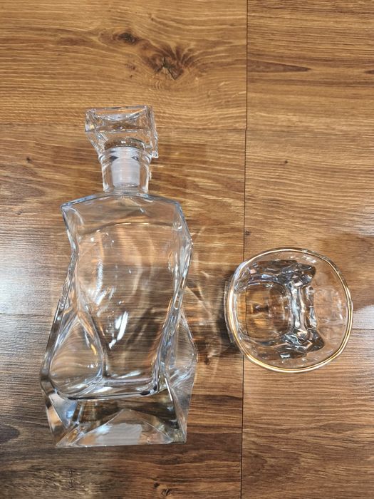 Zestaw do whisky, 6 szklanek i karafka, nowy