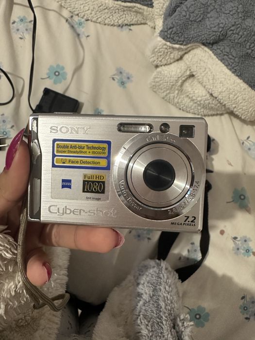 Câmara Vintage Sony Cyber-shot W80