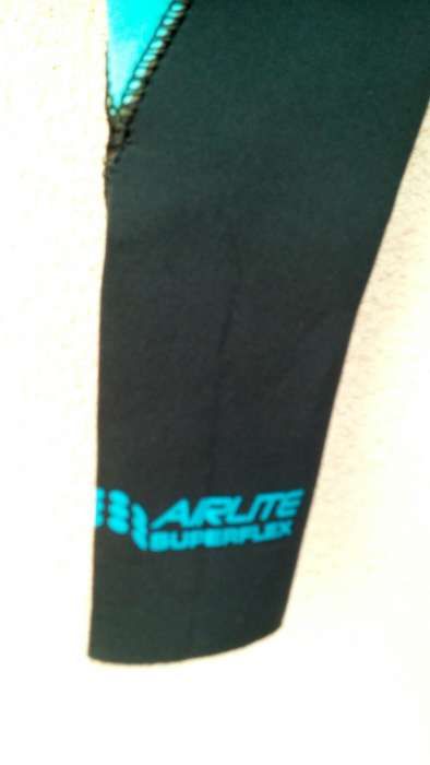 2 Billabong kids 302 e 403 Airlite como novo 10/15 anos +- venda troca