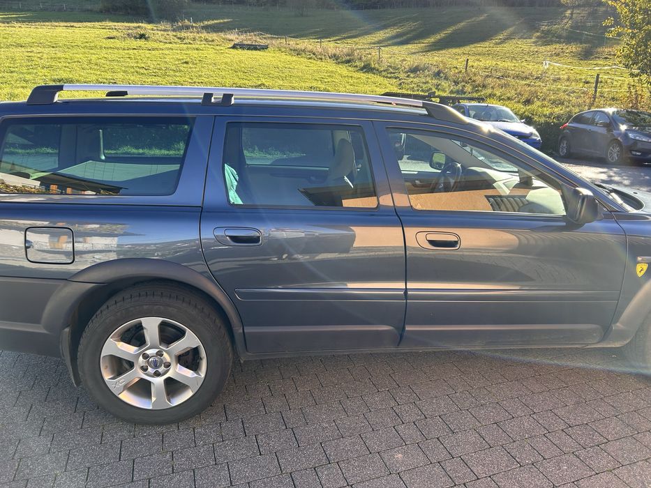 Volvo xc 70 2.4d5 awd