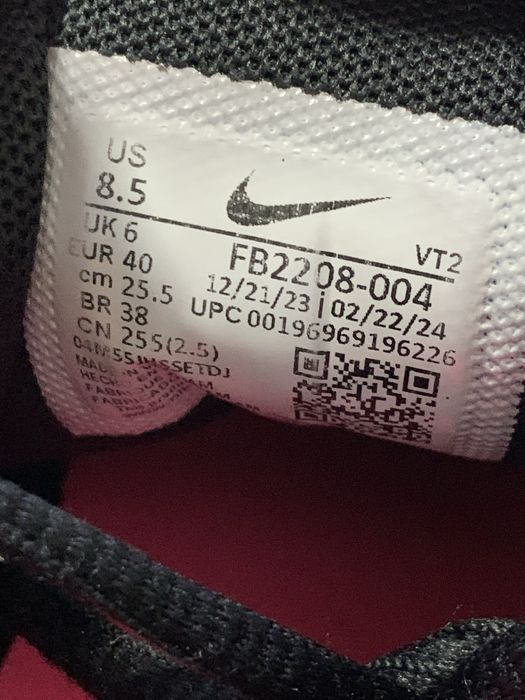 40 розмір  Nike Revolution 7