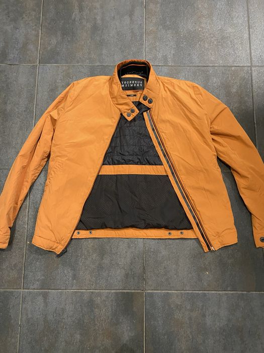 Куртка чоловіча б/у SUPERDRY PREMIUM