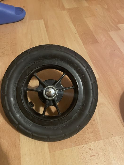 Baby Jogger City mini gt kołka kola