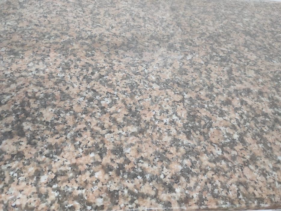 Bancadas em Granito Rosa Monção (2 Peças)