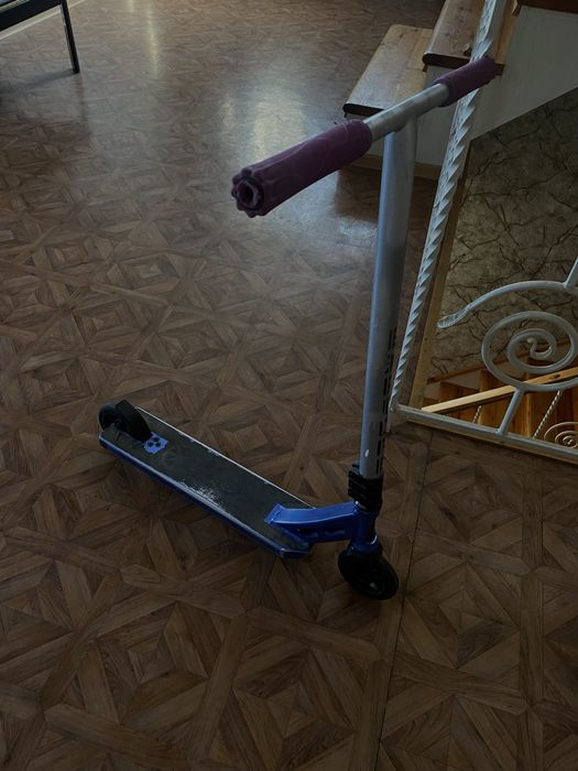 Трюковой самокат Explore Leon СРОЧНО!