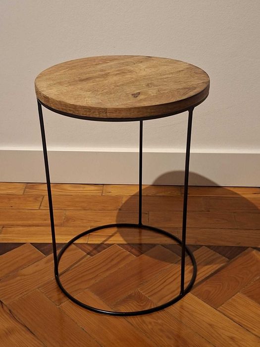 Mesa de apoio de sofá