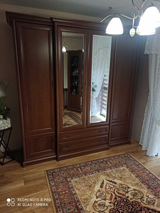 Sprzedam szafę 4 drzwiową