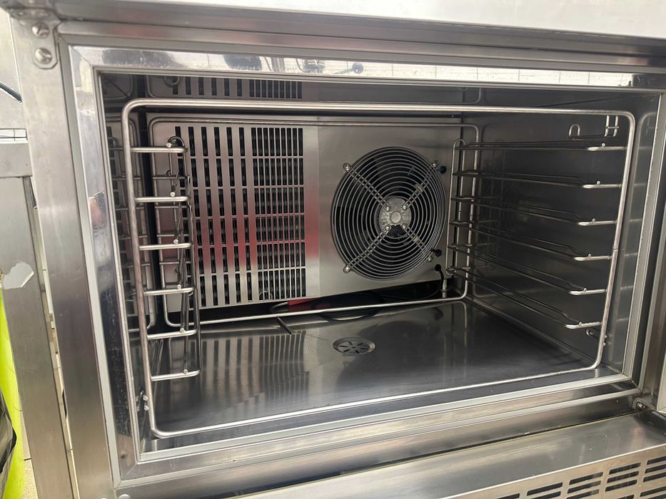 Profesjonalna zamrażarka szokowa Electrolux RBF061 115 l – do naprawy